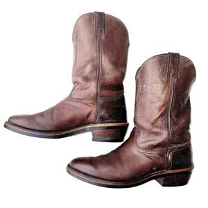 Chippewa Steel Toe Cowboy Boots – Western Leather, Vibram Sole, Rugged, USA Made